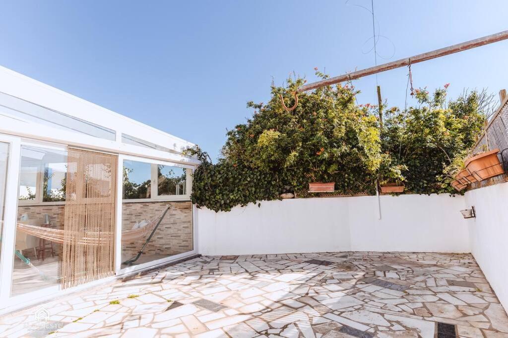 Casa Do Patio - 3 Bedrooms, Ponte Rol Торреш-Ведраш Экстерьер фото